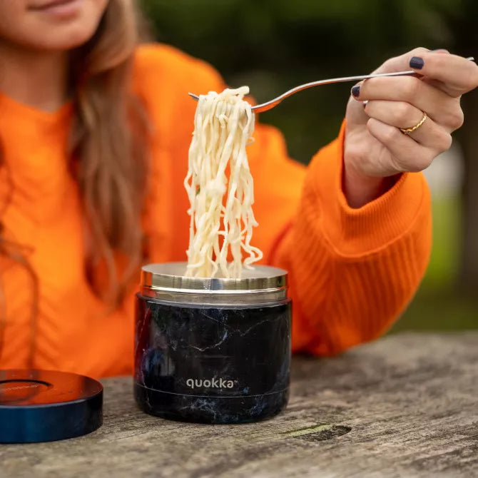 Quokka Whim - Nerūdijančio plieno maisto termosas 600 ml (Marmurinis)