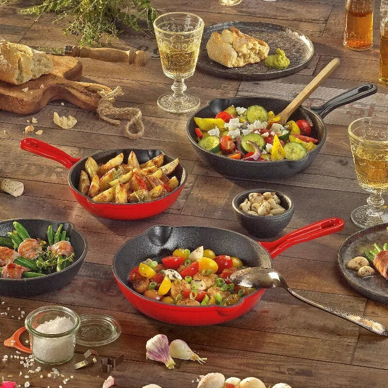 Küchenprofi Provence – ketaus keptuvė su snapeliu, skersmuo 20 cm (juoda)