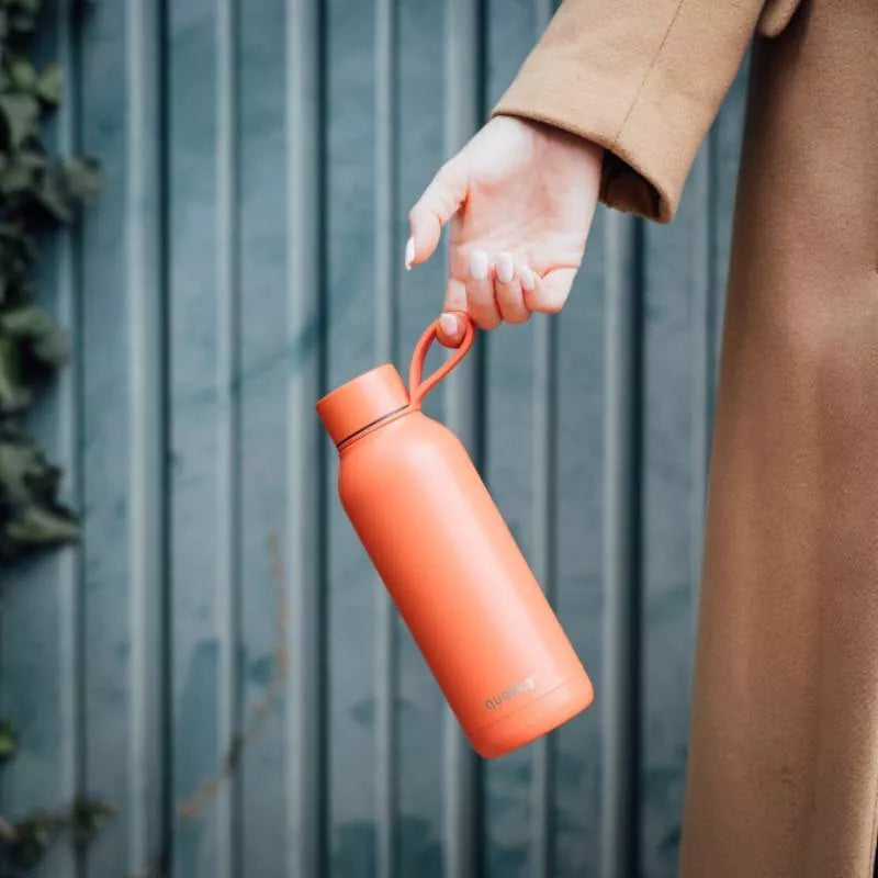 Quokka Solid su Dirželiu – Nerūdijančio Plieno Termo Buteliukas 510 ml su Dirželiu (Oranžinis)