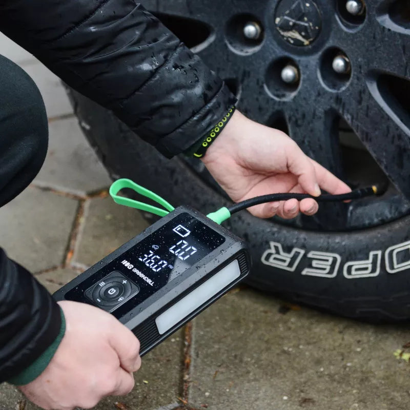 Green Cell - PowerBoost Air automobilio užvedimo įrenginys / starteris / žibintuvėlis / automobilio powerbank su kompresoriumi 8000mAh 1000A